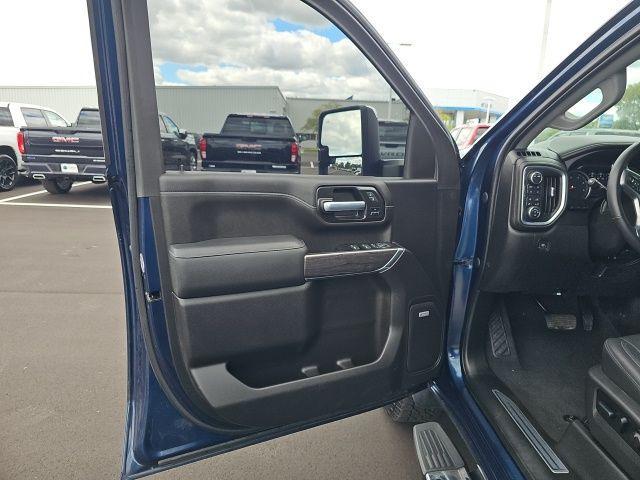 used 2022 Chevrolet Silverado 2500 car, priced at $61,588