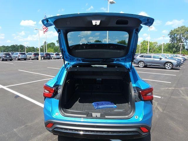 new 2025 Chevrolet Trax car, priced at $27,675