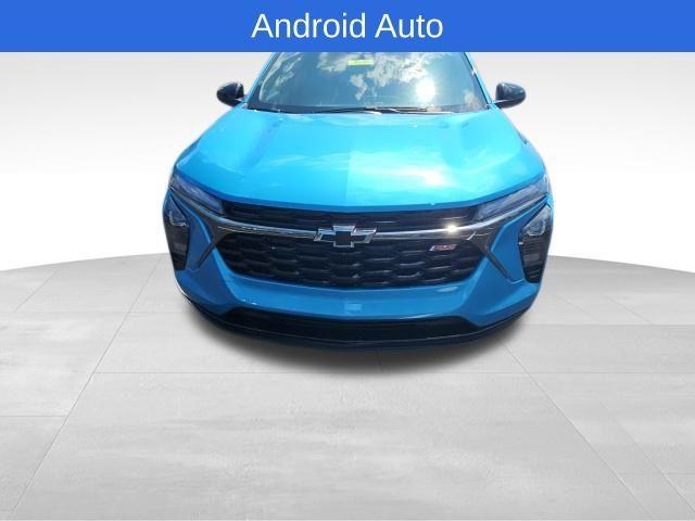 new 2025 Chevrolet Trax car, priced at $27,675