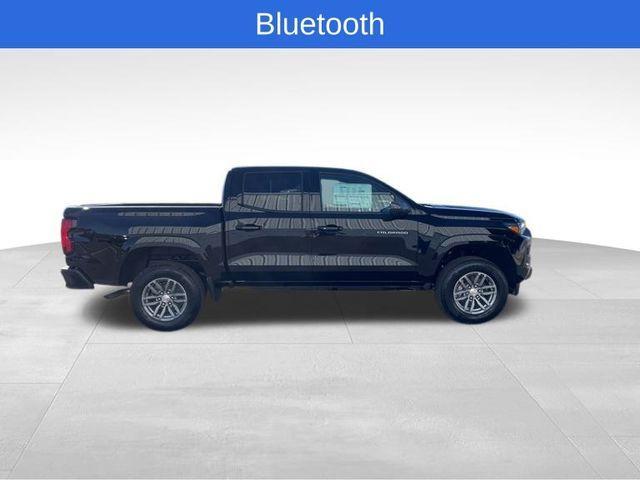new 2026 Chevrolet Colorado car, priced at $33,481