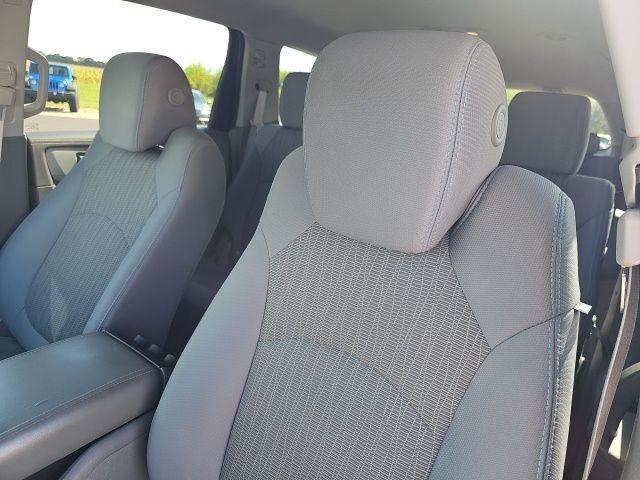 used 2014 Chevrolet Traverse car, priced at $7,981