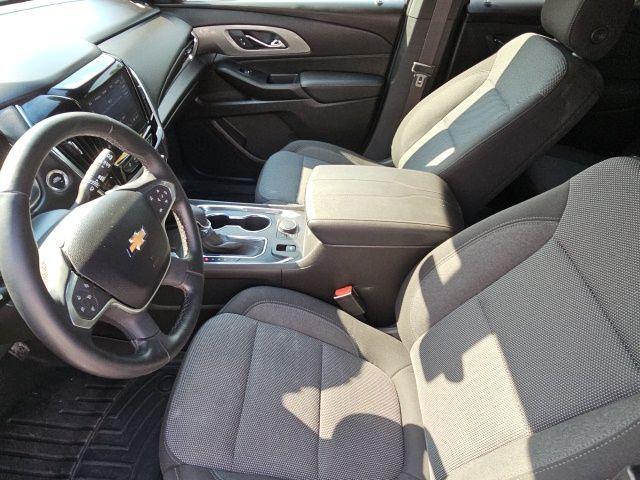 used 2023 Chevrolet Traverse car, priced at $32,546