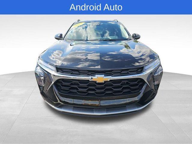 used 2025 Chevrolet Trax car, priced at $24,890