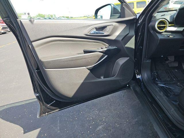 used 2025 Chevrolet Trax car, priced at $24,890