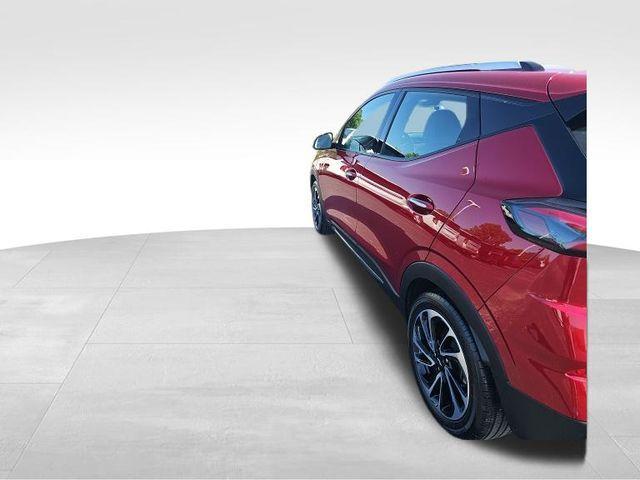 used 2022 Chevrolet Bolt EUV car, priced at $22,895