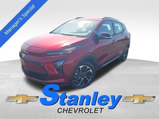 used 2022 Chevrolet Bolt EUV car, priced at $23,940