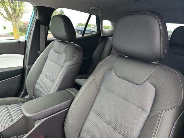 new 2025 Chevrolet Trax car, priced at $24,534
