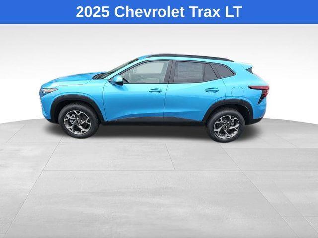 new 2025 Chevrolet Trax car, priced at $24,534