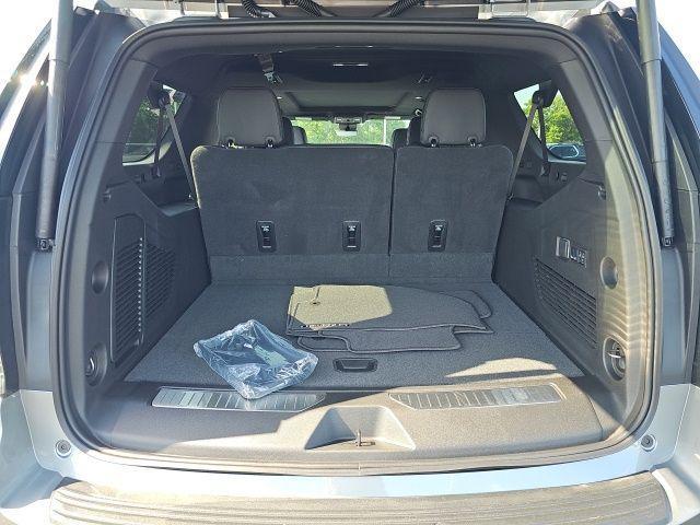 new 2025 Chevrolet Suburban car, priced at $85,525