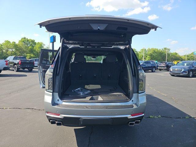new 2025 Chevrolet Suburban car, priced at $85,525