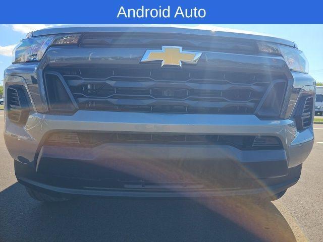 new 2026 Chevrolet Colorado car, priced at $33,479
