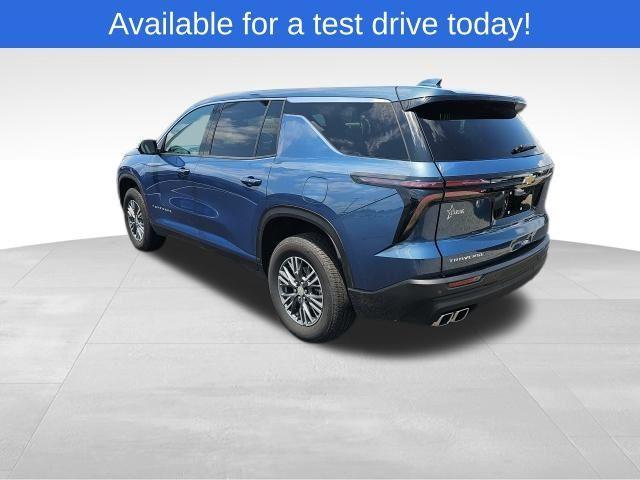 used 2024 Chevrolet Traverse car, priced at $35,285