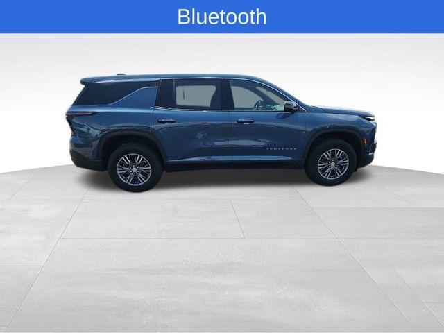 used 2024 Chevrolet Traverse car, priced at $35,285