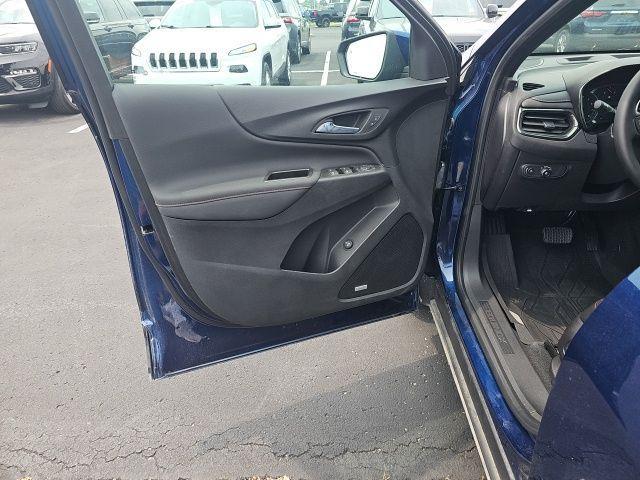 used 2023 Chevrolet Equinox car, priced at $29,894