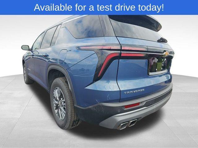 used 2025 Chevrolet Traverse car, priced at $38,397