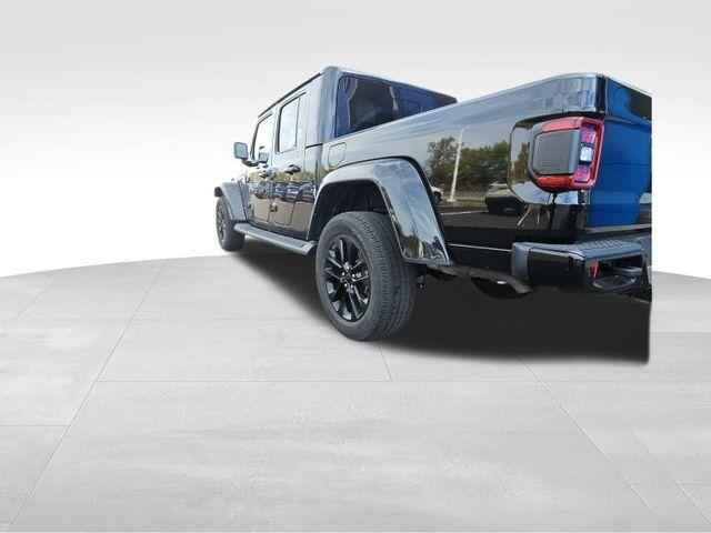 used 2021 Jeep Gladiator car, priced at $33,729