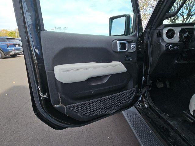 used 2021 Jeep Gladiator car, priced at $33,729