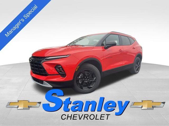 new 2025 Chevrolet Blazer car, priced at $36,965