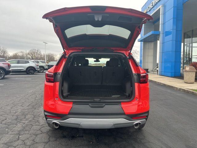 new 2025 Chevrolet Blazer car, priced at $36,965