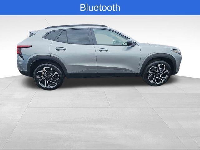 new 2025 Chevrolet Trax car, priced at $27,309