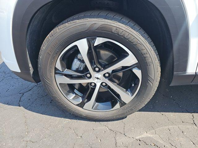 used 2024 Chevrolet Trax car, priced at $23,770