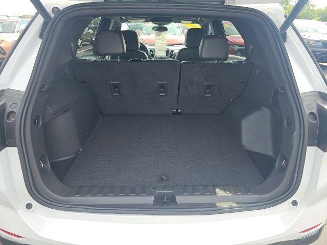 used 2022 Chevrolet Equinox car, priced at $24,574