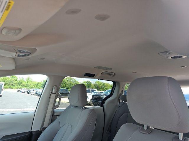 used 2020 Chrysler Pacifica car, priced at $17,691