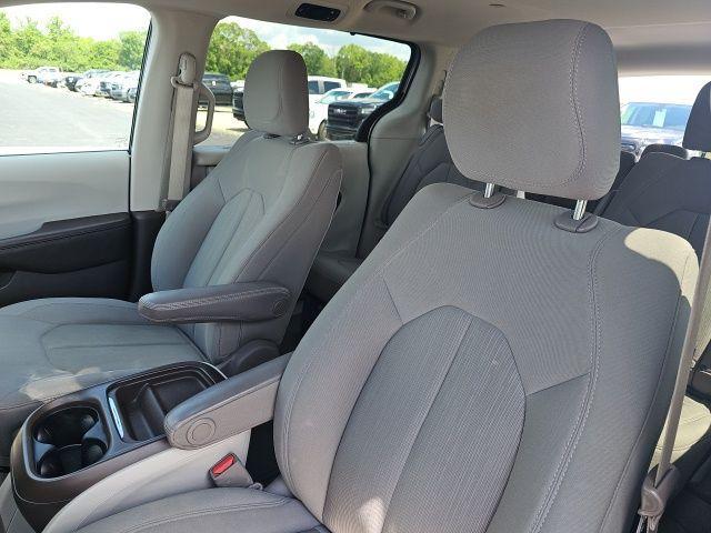 used 2020 Chrysler Pacifica car, priced at $17,691