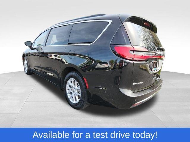 used 2022 Chrysler Pacifica car, priced at $48,585