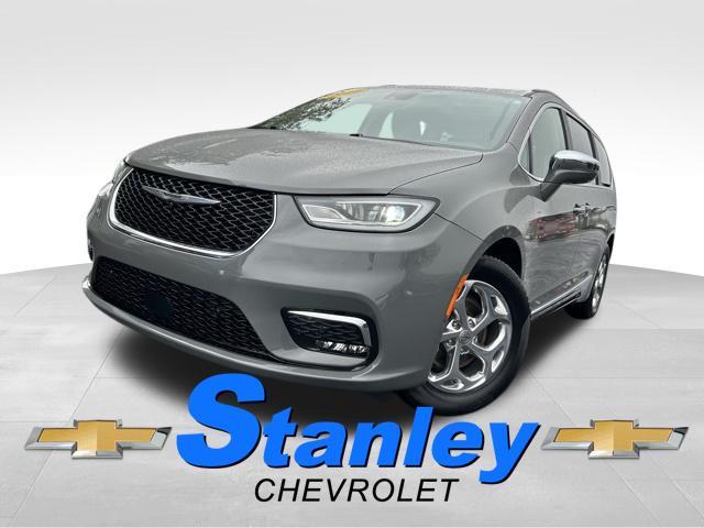 used 2022 Chrysler Pacifica car, priced at $34,595