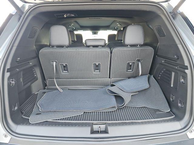 new 2026 Chevrolet Traverse car