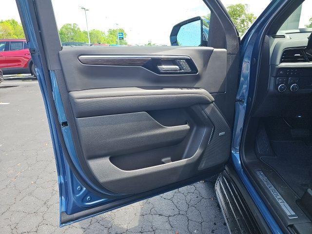 new 2025 Chevrolet Tahoe car, priced at $77,681
