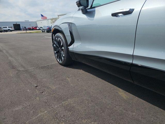 used 2024 Chevrolet Blazer EV car, priced at $33,364