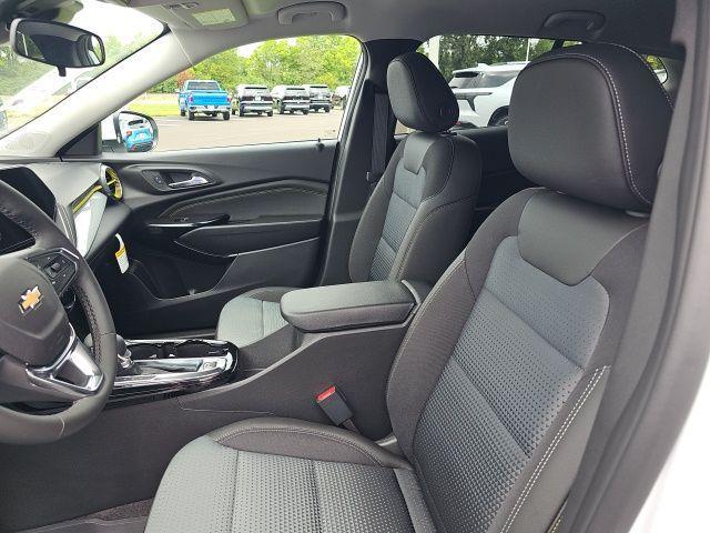 new 2025 Chevrolet Trax car, priced at $24,534