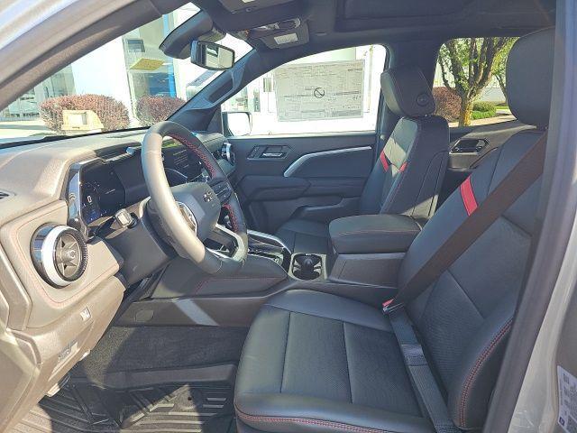 new 2025 Chevrolet Colorado car, priced at $49,930