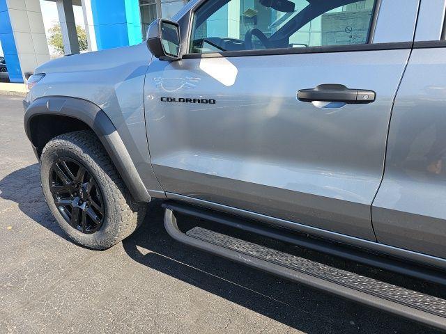 new 2025 Chevrolet Colorado car, priced at $47,830