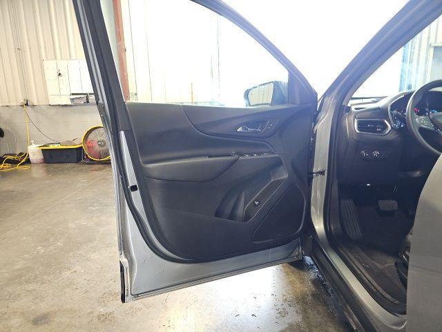 used 2023 Chevrolet Equinox car, priced at $25,148