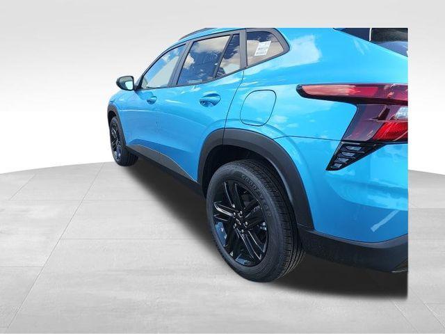new 2025 Chevrolet Trax car, priced at $27,027