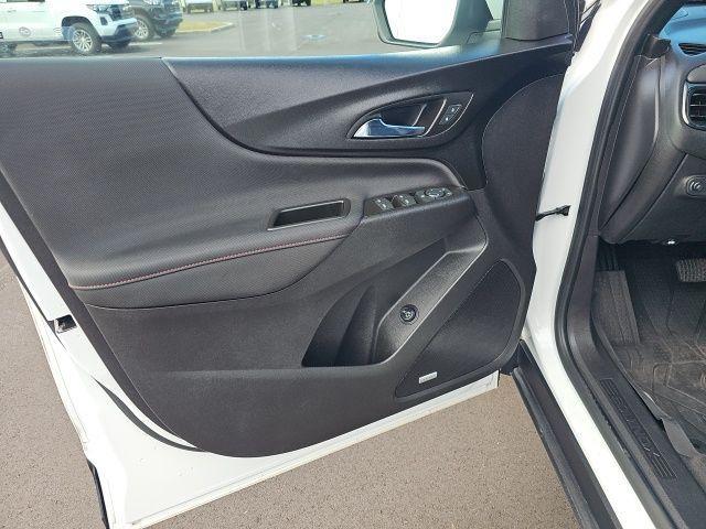 used 2022 Chevrolet Equinox car, priced at $22,840