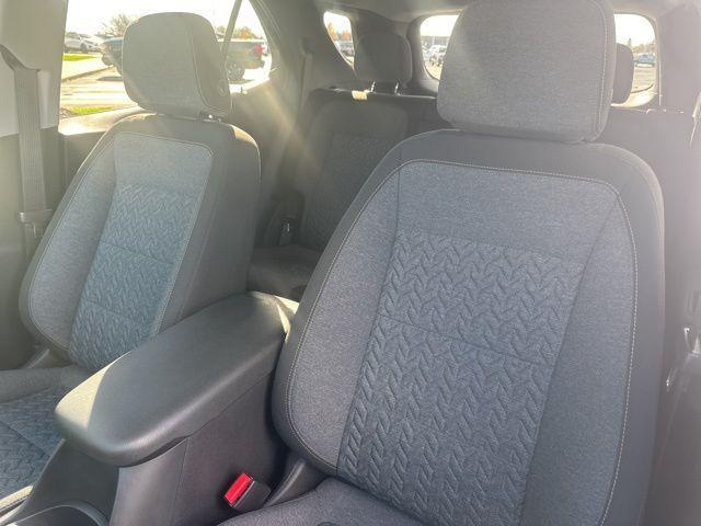 used 2022 Chevrolet Equinox car, priced at $22,899