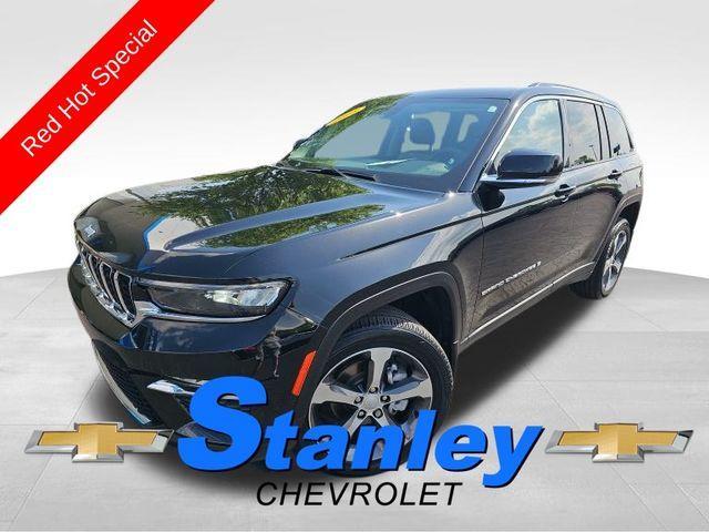 used 2023 Jeep Grand Cherokee car, priced at $37,387