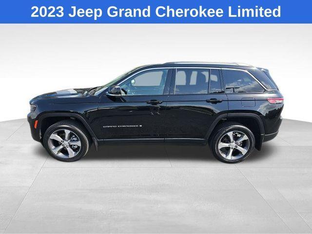 used 2023 Jeep Grand Cherokee car, priced at $37,387