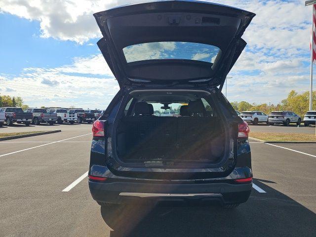used 2024 Chevrolet Equinox car, priced at $25,487
