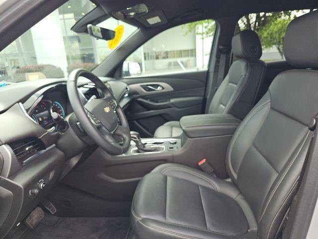 used 2022 Chevrolet Traverse car, priced at $33,430