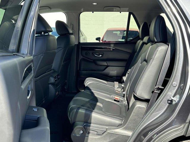 used 2025 Honda Pilot car, priced at $42,500