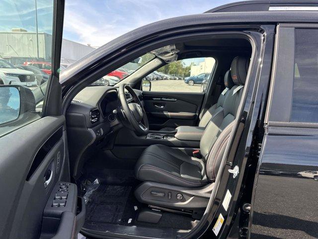 new 2025 Honda Pilot car, priced at $51,330