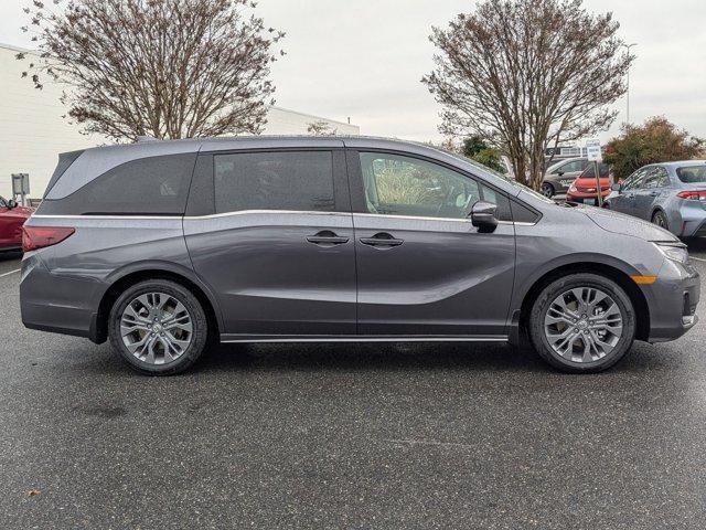 new 2025 Honda Odyssey car, priced at $48,005