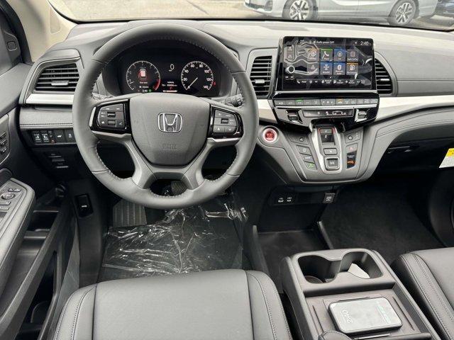 new 2025 Honda Odyssey car, priced at $43,670