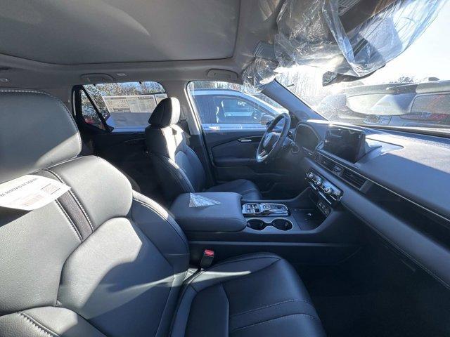 new 2025 Honda Pilot car, priced at $51,095