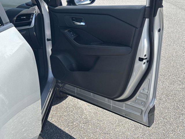 used 2024 Nissan Rogue car, priced at $22,750